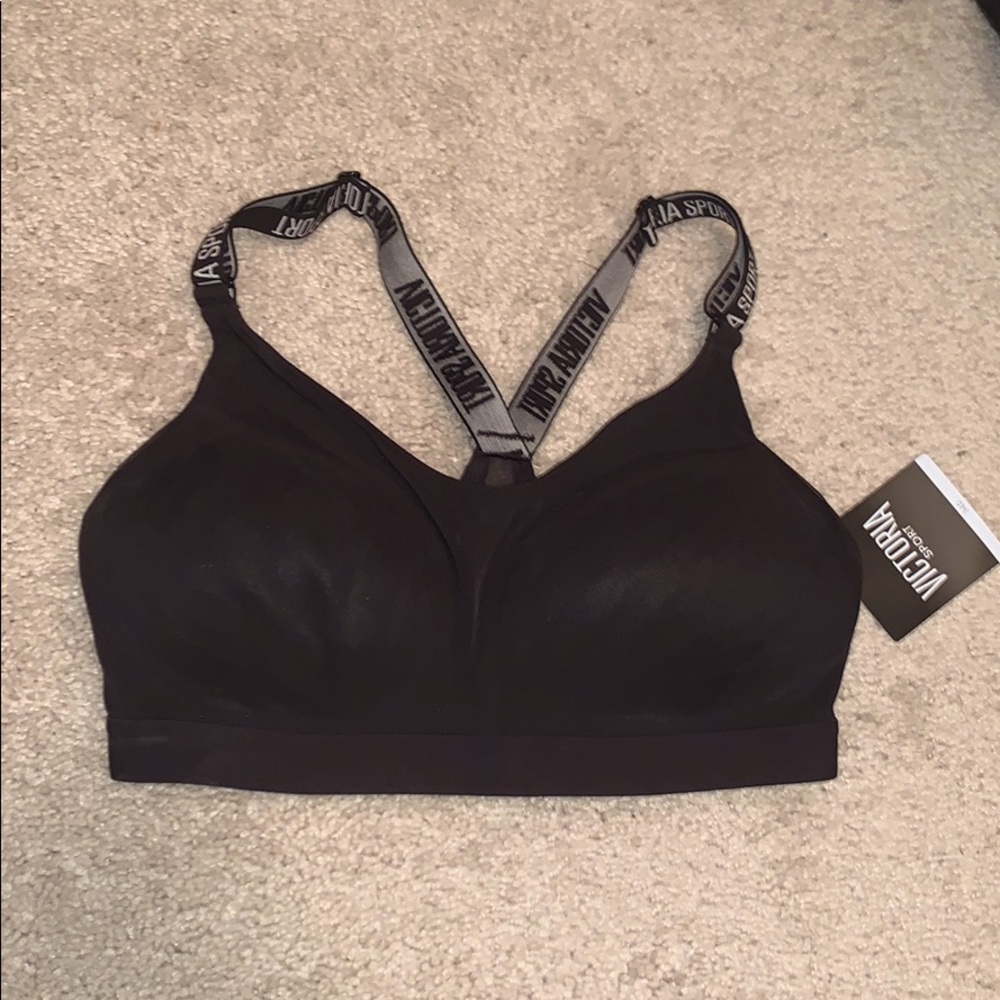 Women’s Victoría Secret sports bra